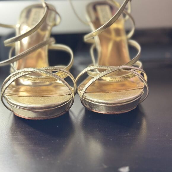 BADGLEY MISCHKA Platino Leather IDOL Strappy Bridal Wedding Heel 8.5$175 - Picture 9 of 9